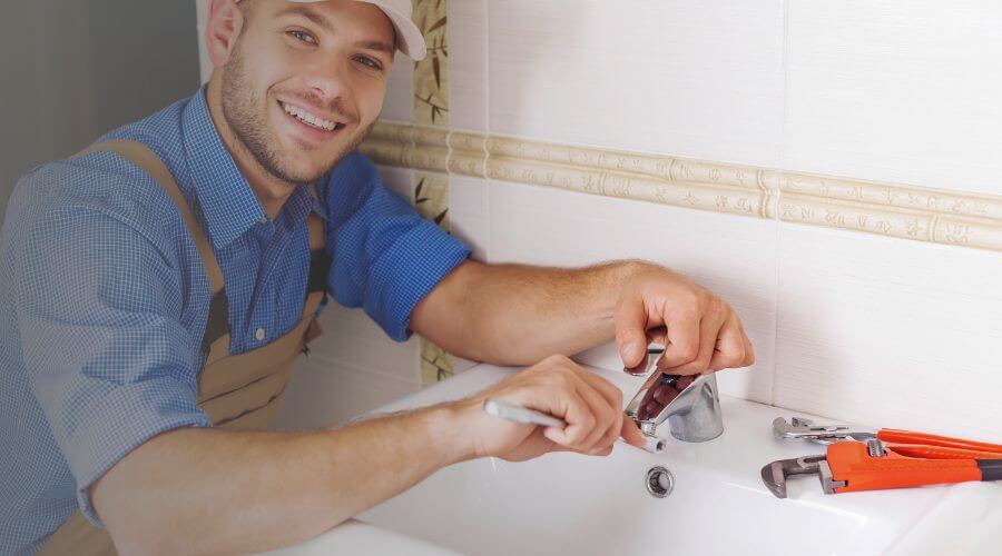 Local expert plumbing services in Plainview, AR